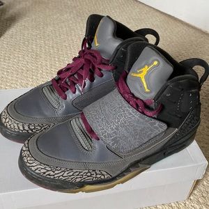 Jordan son of mars size 10